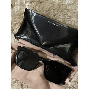 Gentle Monster Black Square Sunglasses With Case